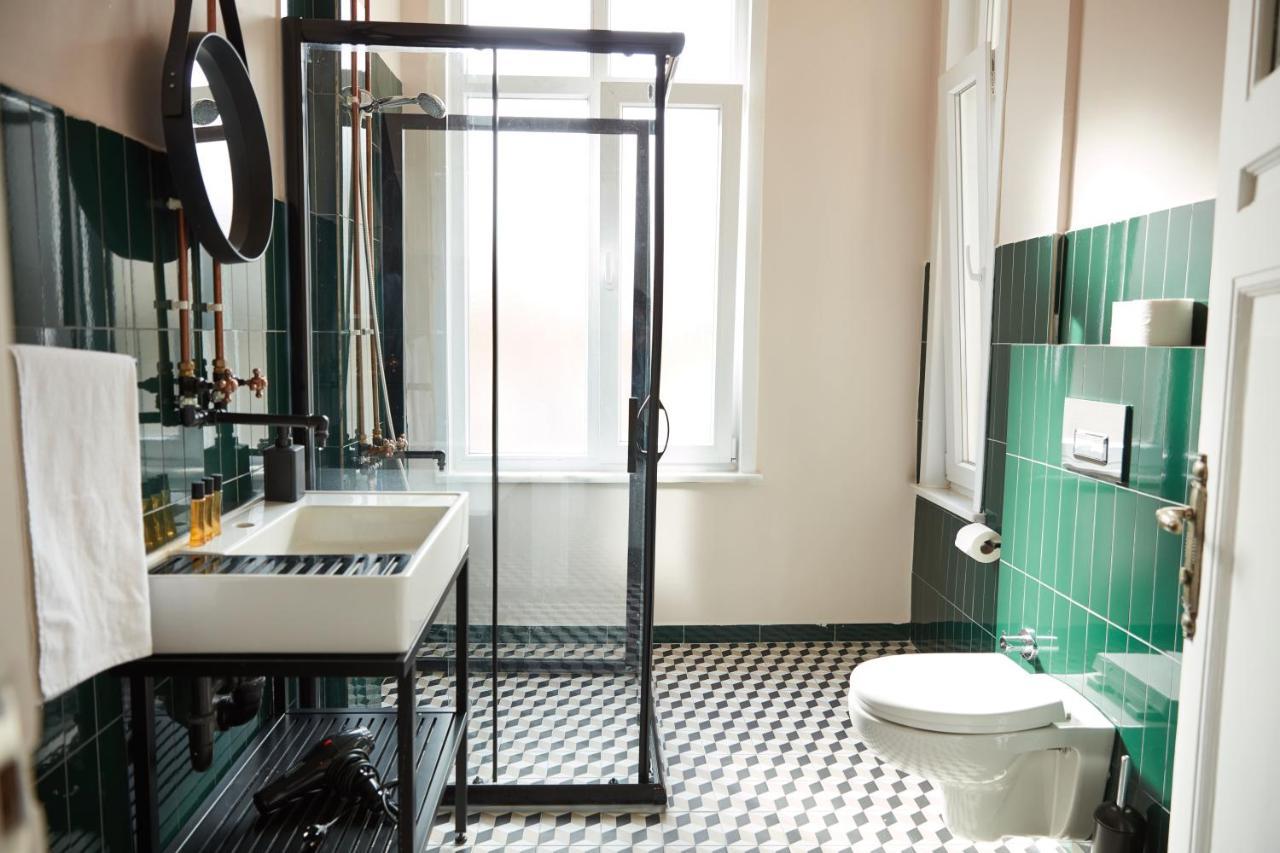 Great View Of Taksim Square, Luxury Furnished On Main Street Of Taksim, Partial Sea View Daire İstanbul