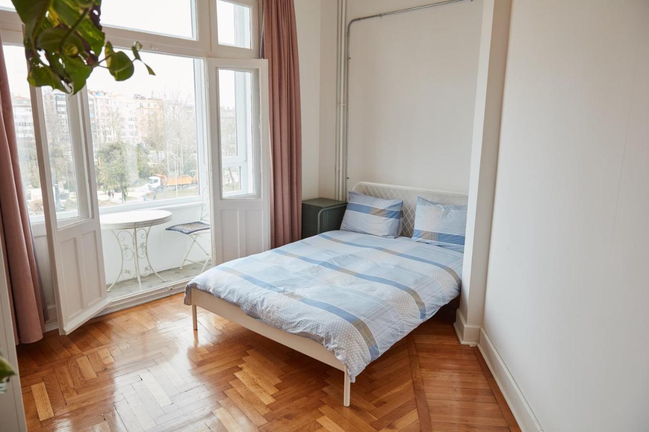 Great View Of Taksim Square, Luxury Furnished On Main Street Of Taksim, Partial Sea View *