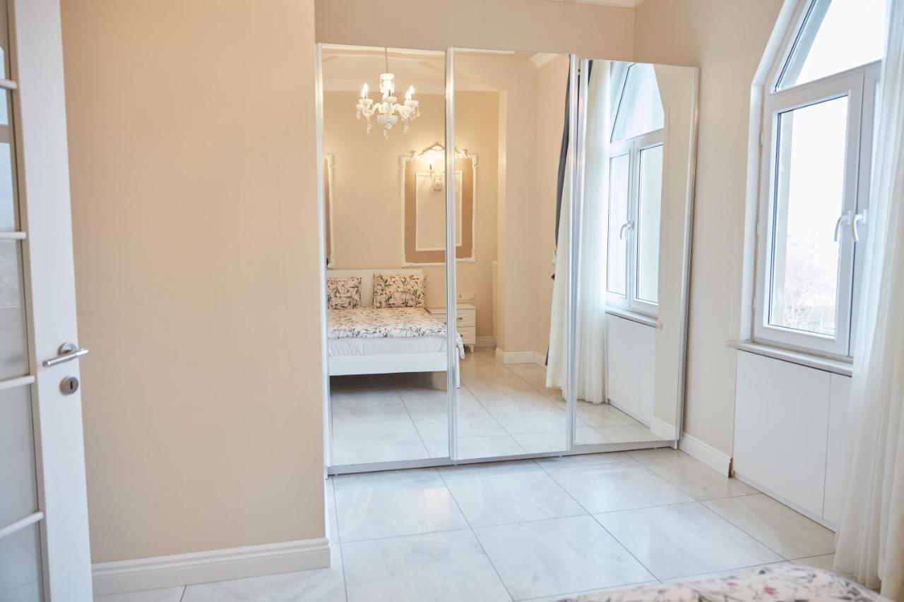 Great View Of Taksim Square, Luxury Furnished On Main Street Of Taksim, Partial Sea View * Istanbul
